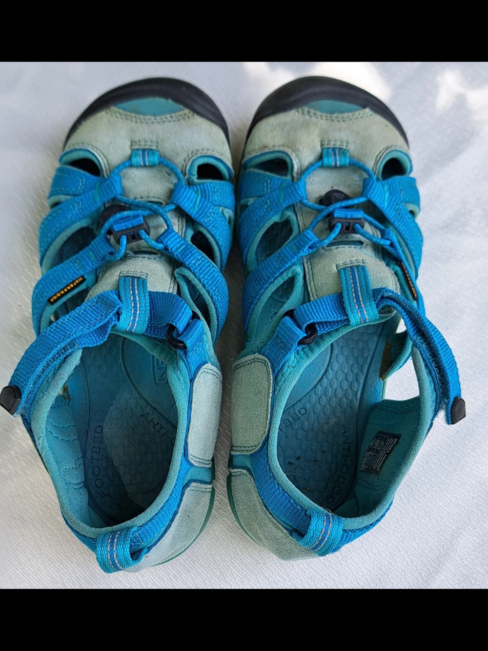 KEEN Kids 4 Whisper Teal Waterproof Sandals